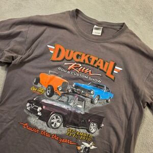 Gildan Ducktail Run T-Shirt Mens Large Gray 2010 Car Show Vintage  Chevy Ford